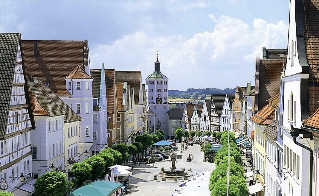 Pension Kristalpark Günzburg Exterior foto